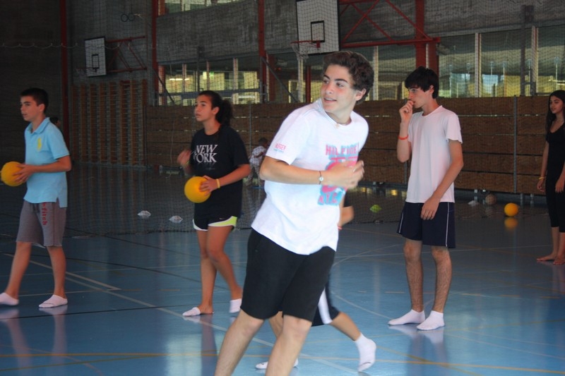 Village Camps International Summer Camp Leysin, Switzerland 2025-08-09 https://www.villagecamps.com/journals_admin/images/690-23-sports (111).jpg